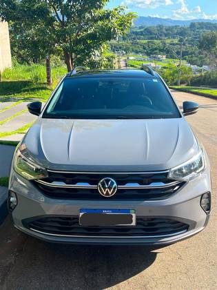 VOLKSWAGEN NIVUS 1.0 200 TSI TOTAL FLEX HIGHLINE AUTOMÁTICO